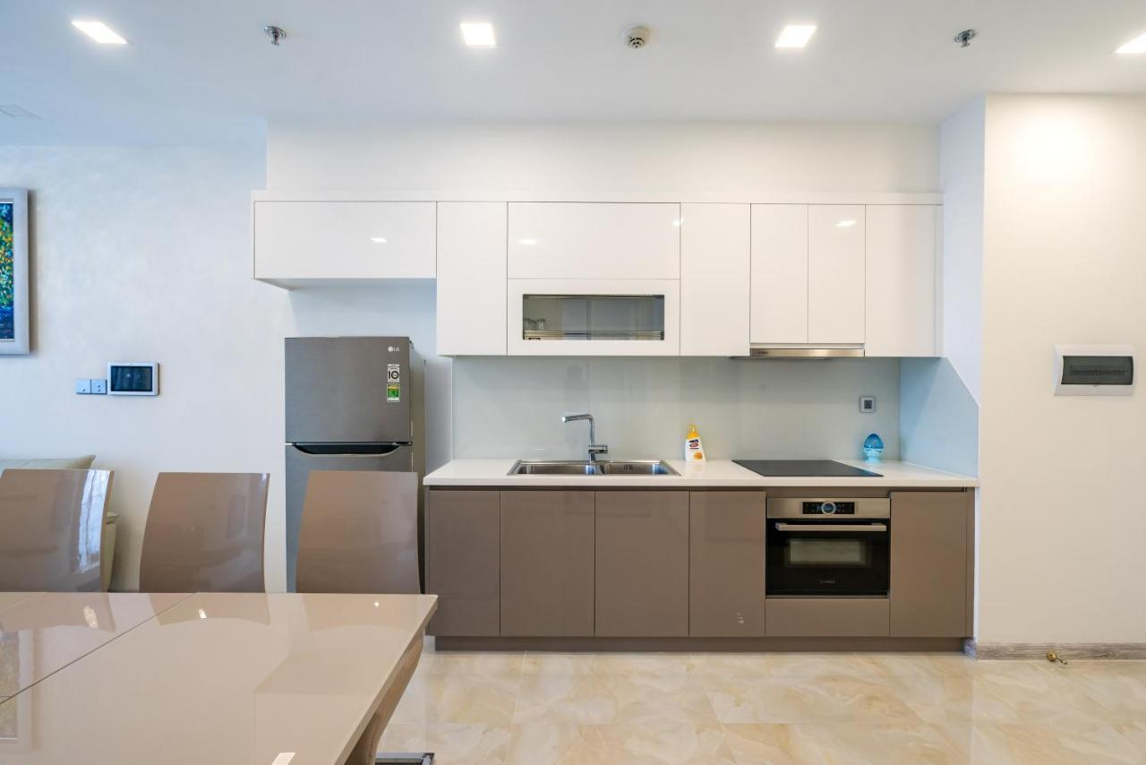 Urban House Premium Apartment Ho Chi Minh City Bagian luar foto