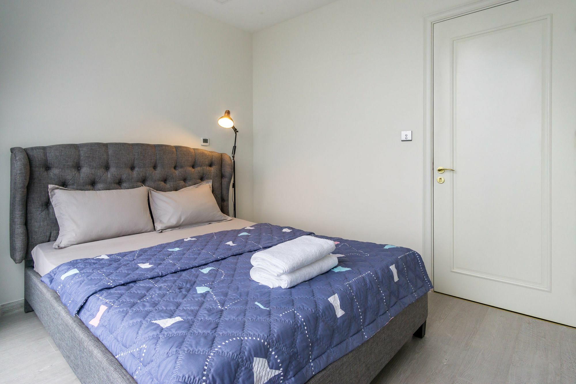 Urban House Premium Apartment Ho Chi Minh City Bagian luar foto