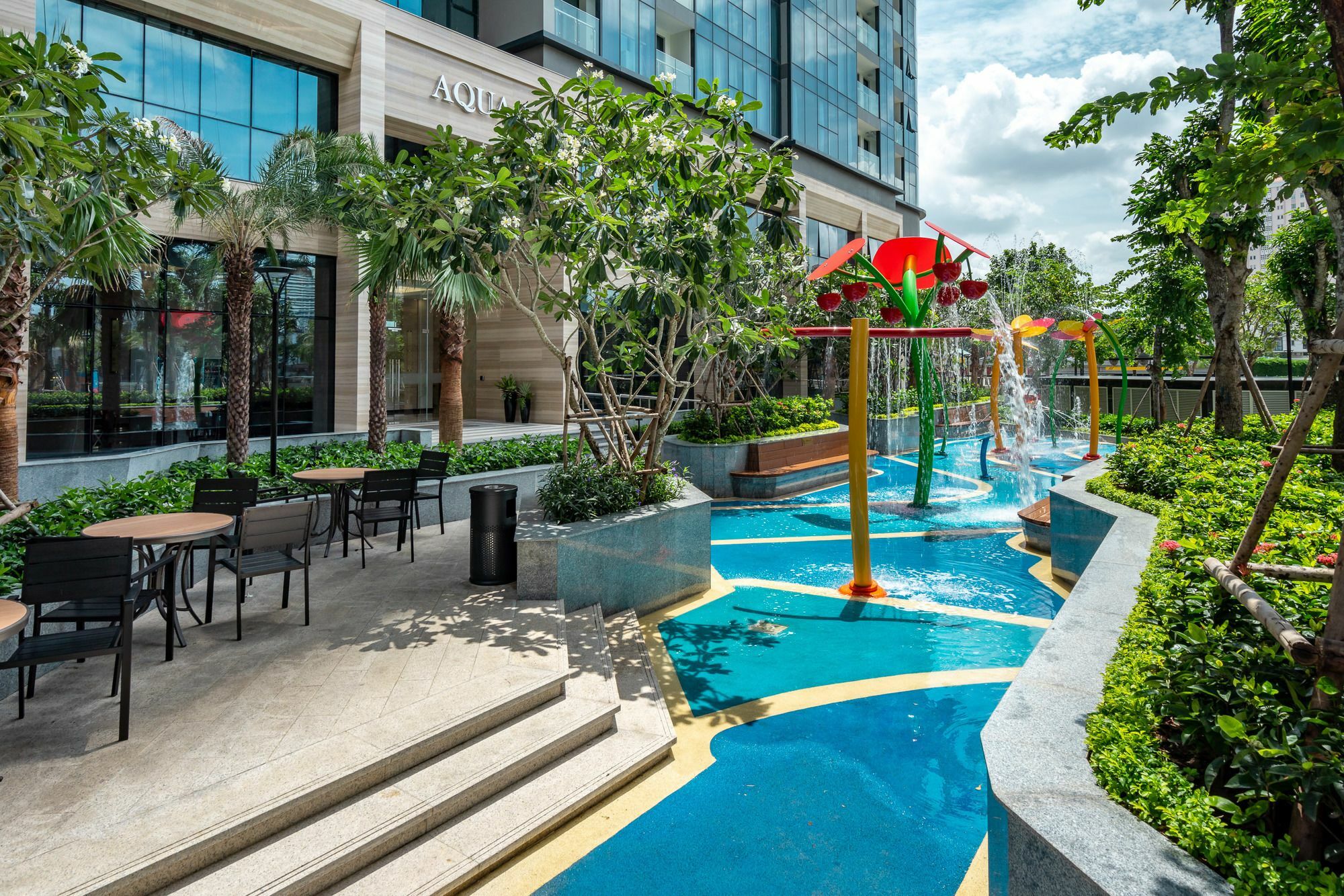 Urban House Premium Apartment Ho Chi Minh City Bagian luar foto